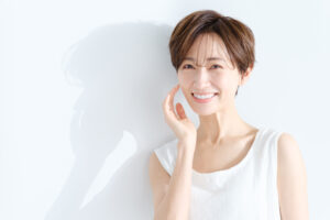 【歯医者さんの豆知識】歯ブラシ・フロス・舌ブラシの正しい使用頻度とお手入れ方法